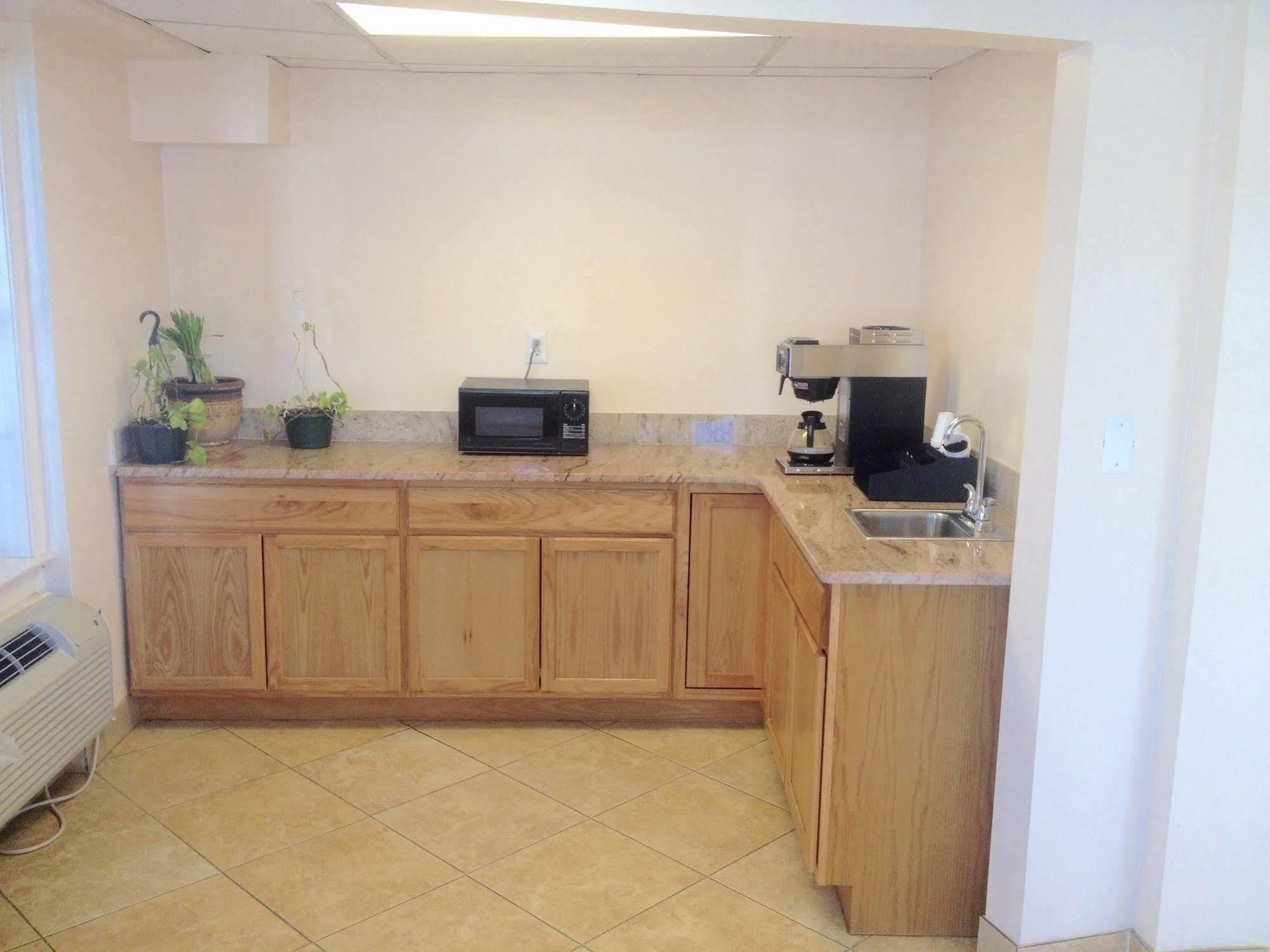 Tappan Zee Motel West Nyack