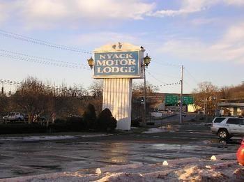 Tappan Zee Hotel West Nyack