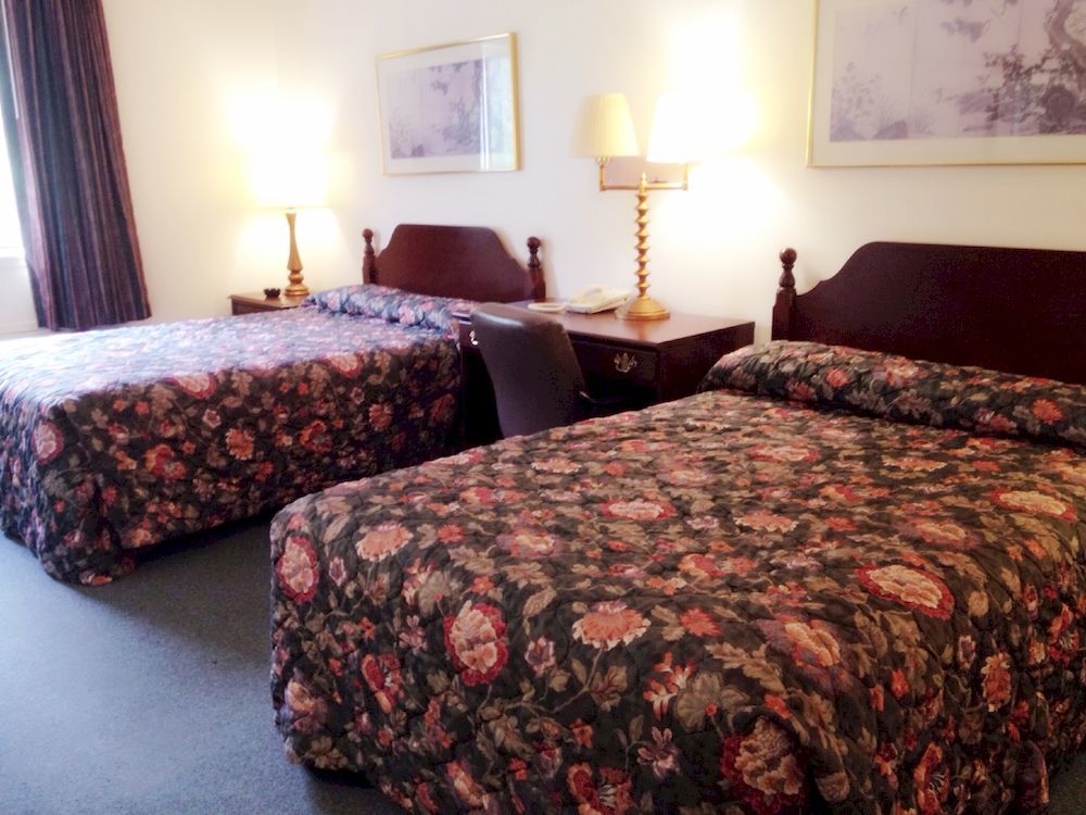Tappan Zee Hotel Motel