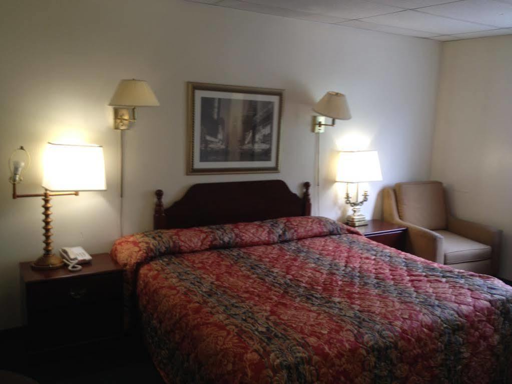 Tappan Zee Hotel 3* West Nyack